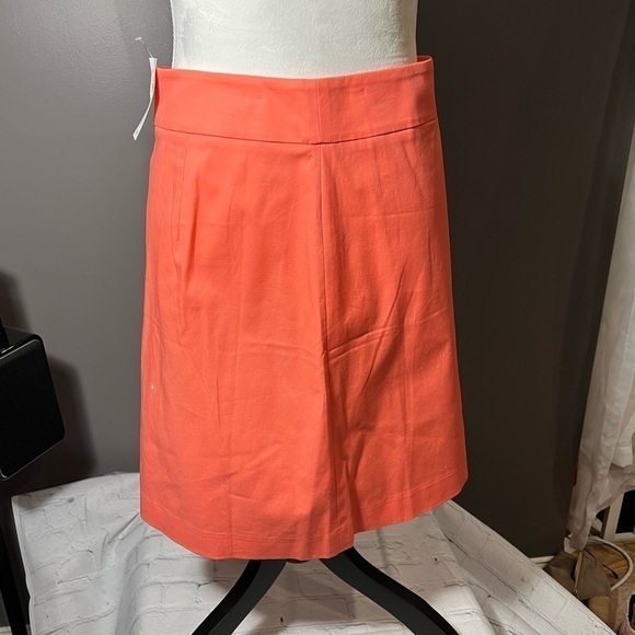 Ann & Taylor coral a line skirt. Size 2. - Picture 11 of 17
